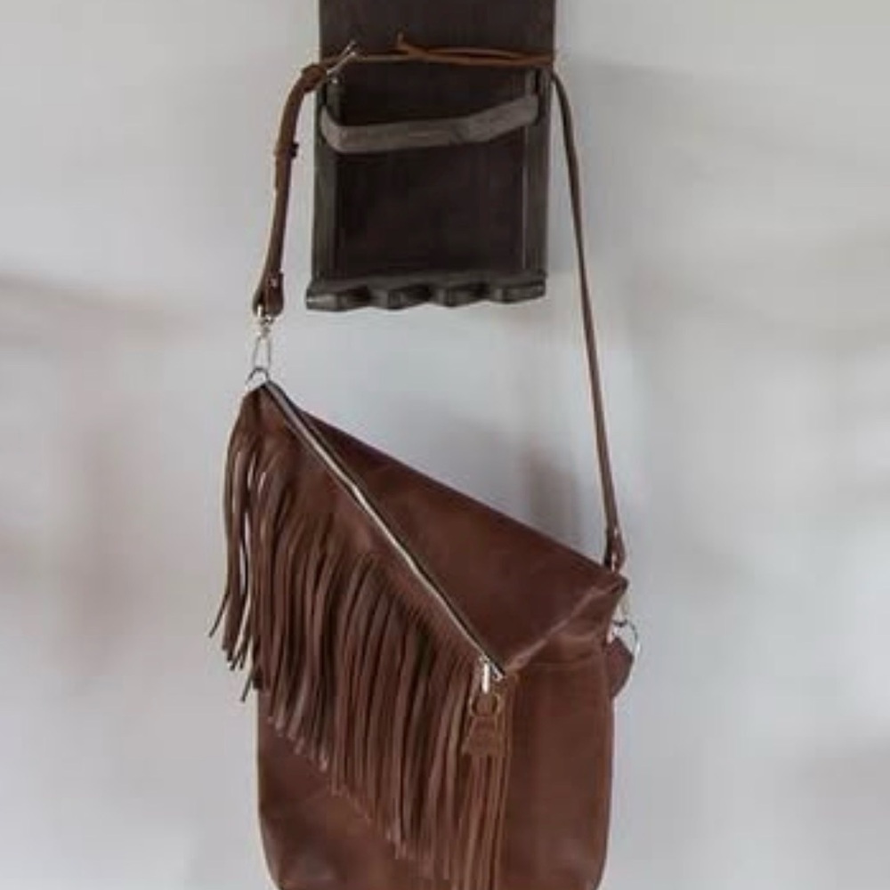 Ixchel triangle Ricky fringe Brown Leather Shoulder Bag